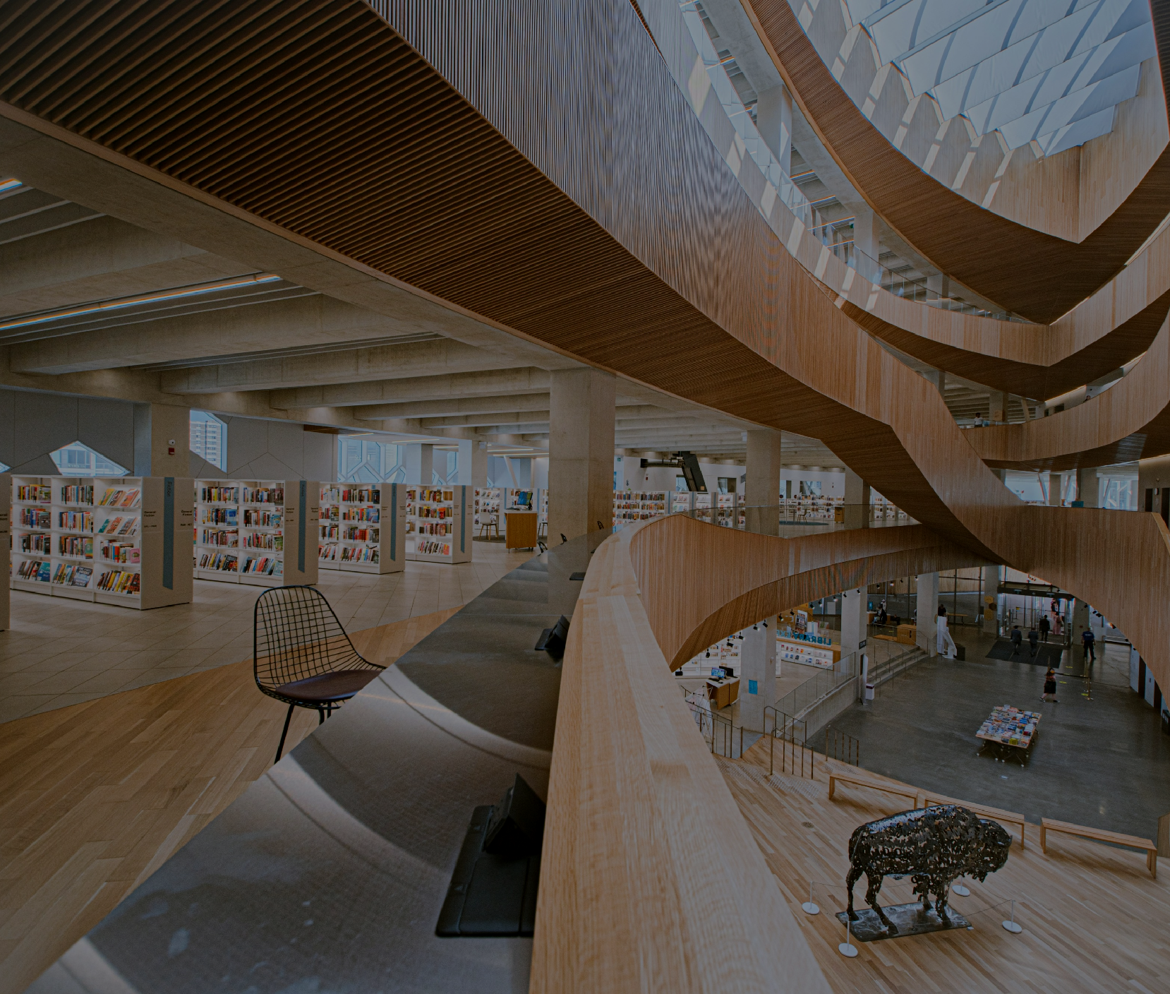 关键词：智慧园区，，，公共空间设计，，数字化场馆，，，深圳市艾特谷鑫科技;描述：深圳市艾特谷鑫科技智慧园区解决方案中的现代化公共空间，，，，体现数字化场馆设计理念